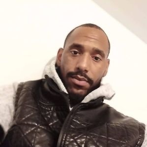 Meet your Posher, Corey